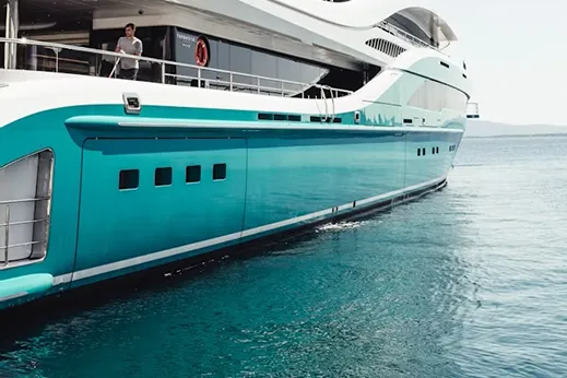 XR2 Precision Docking - Marine Audio Visual UK